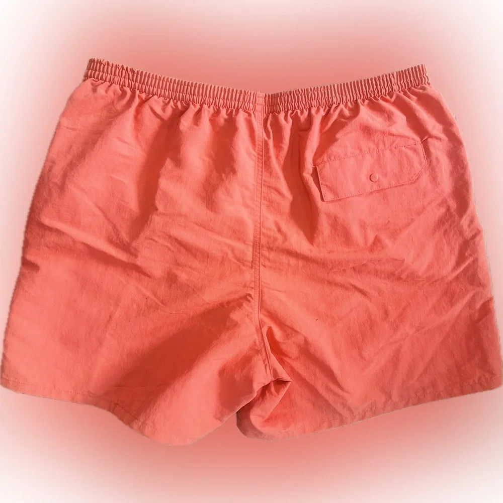 NWT Patagonia Men’s SZ L & XL “pimento red” “Baggies Shorts” w/2 front pockets